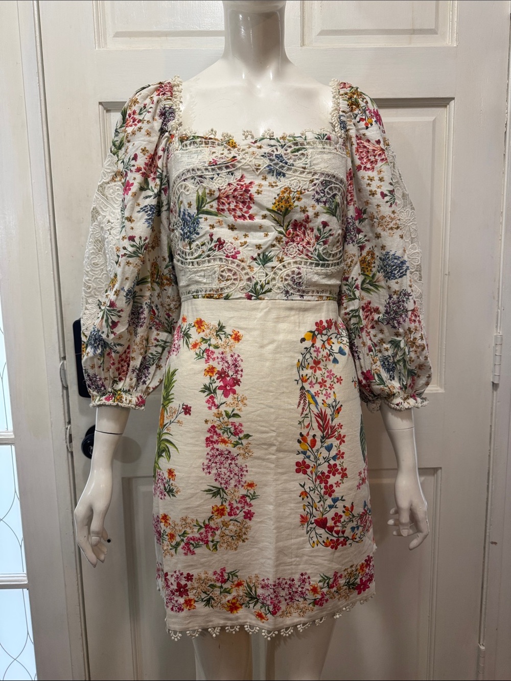 FARM Rio Delicate Forest Scarves Lace Intricate Mini Dress Viscose Blend SZ M 🌿
